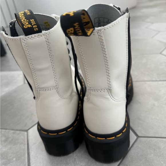 Dr. Martens White Leather Boots with Black Laces - Picture 3 of 9